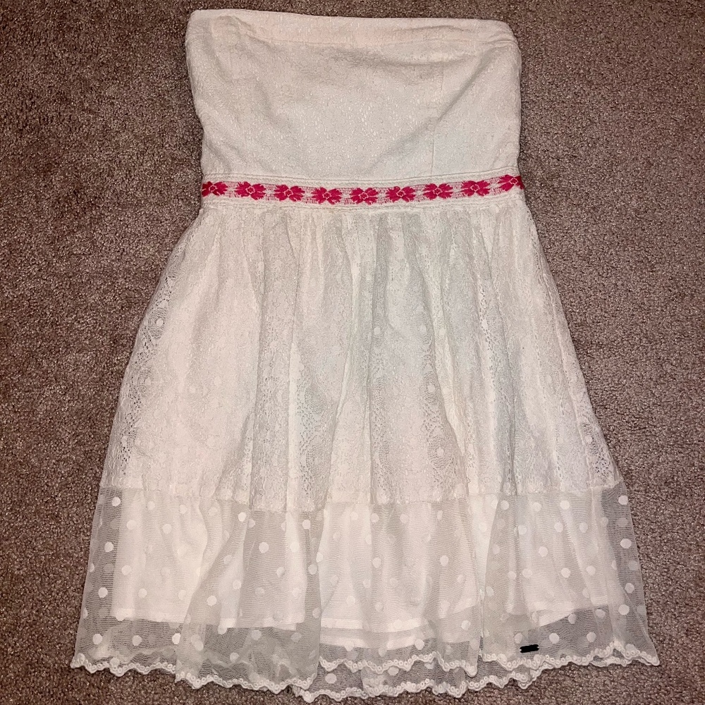 Strapless Lace Detail Dress